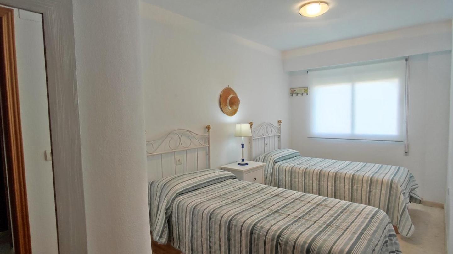 Ferienwohnung Lanza Gandia Centro - Solo Familias Playa de Gandia Exterior foto